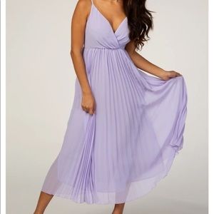 Beautiful Spring Lavender Pleated Midi Dress
